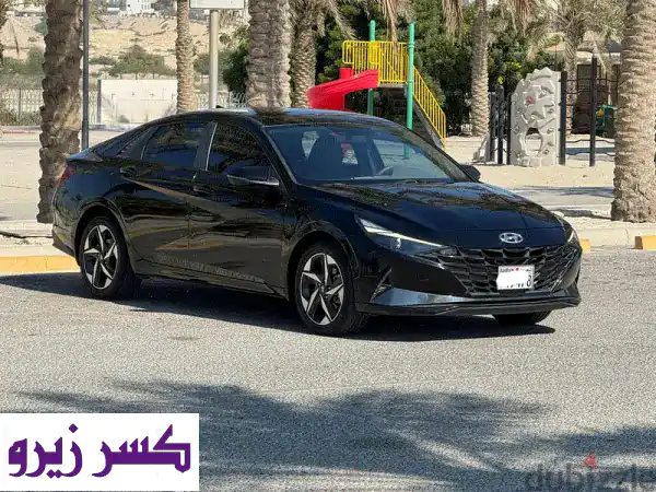 Hyundai Elantra 2022 black