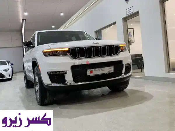 Jeep Grand Cherokee Limited (28,000 Kms)