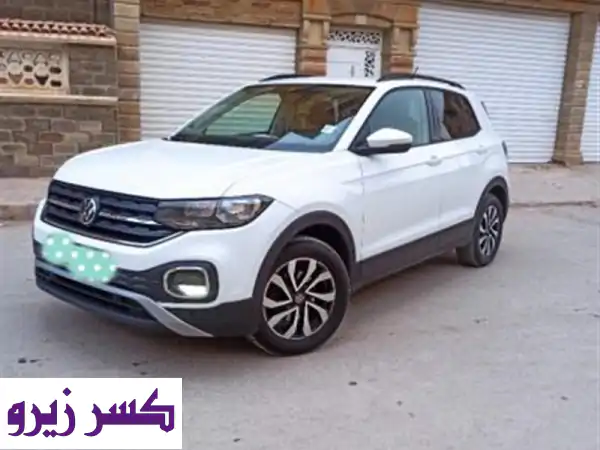 فولكس واجن T-Cross 2022 نظيفة جداً - 84 ألف كم - هابطة من أوروبا