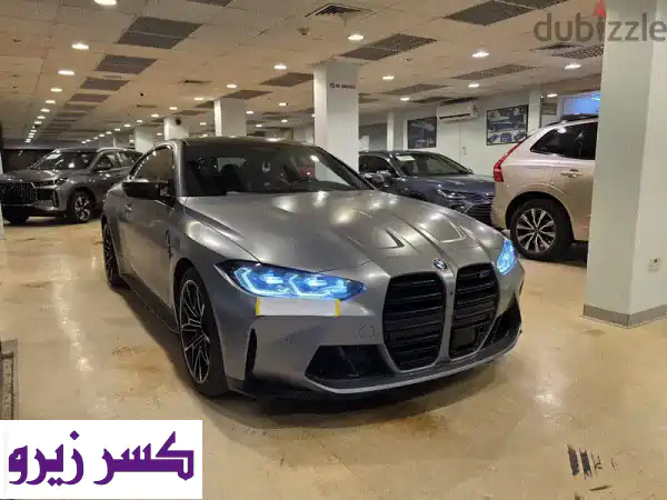 BMW M4 Competition M xDrive 2022: قوة استثنائية وفخامة رياضية بانتظارك!