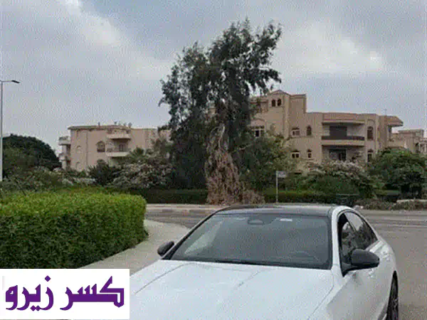 امتلك الرفاهية والأداء: مرسيدس C200 موديل 2022 AMG...