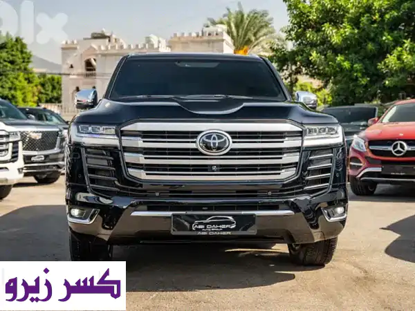 فرصة ذهبية: تويوتا لاند كروزر 2022 VX سوداء فخمة | 66,000...