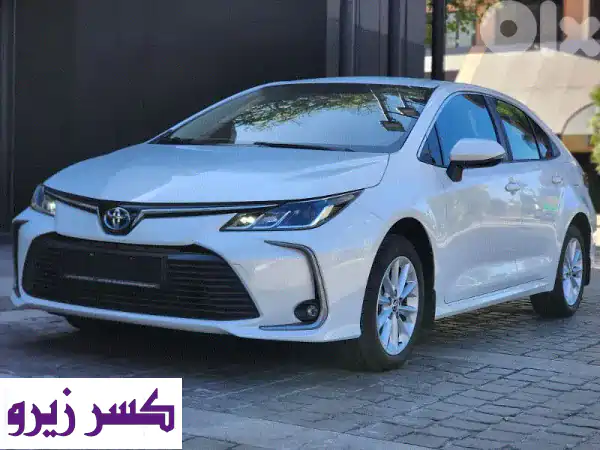 تويوتا كورولا هايبرد 2022 بيضاء: نظافة الوكالة،...