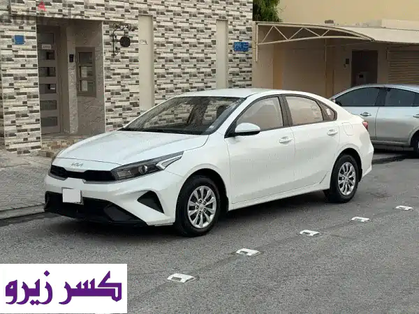 كيا سيراتو 2022 للبيع في البحرين | وكالة | صيانة منتظمة | فل بيمه | أبيض