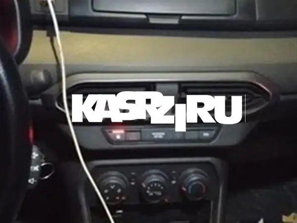 فرصة ذهبية: داتشيا 2022 للبيع - 35 ألف كم فقط! سيارة...