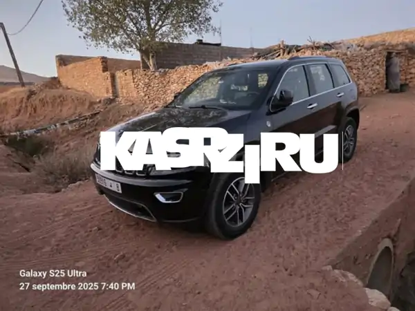 جيب جراند شيروكي 2022 للبيع | فخامة وأداء | حالة ممتازة بـ 270 ألف