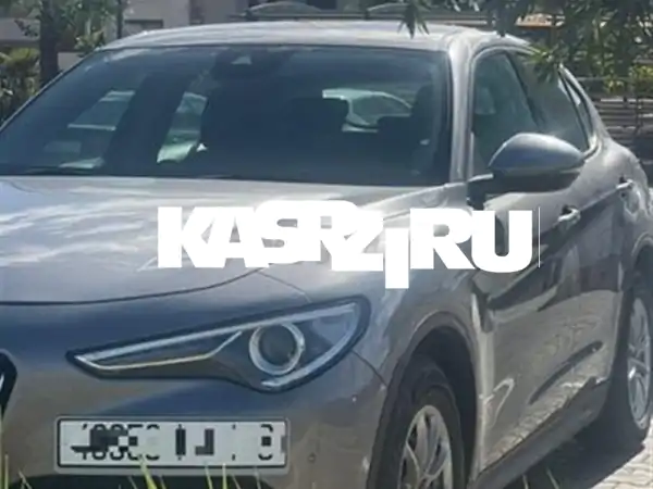 فرصة مميزة: ألفا روميو ستيلفيو 2022 للبيع | طلاء أصلي وصالون نظيف جداً