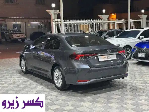 تويوتا كورولا 2022 XLI رمادي للبيع: مالك أول، صيانة وكالة، تأمين شامل 2026!