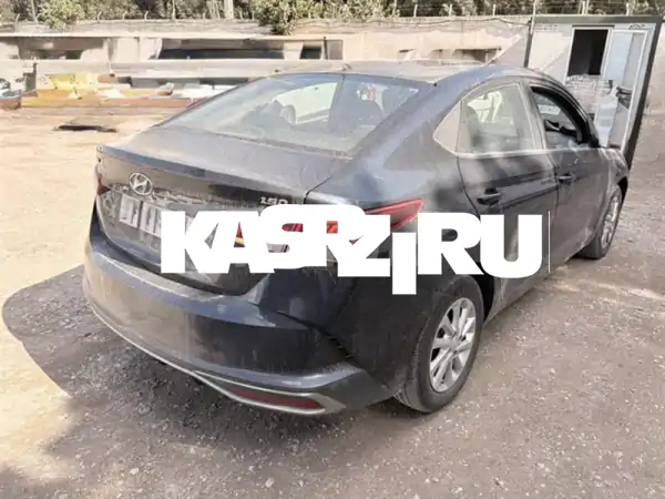 هيونداي، أكسنت برستيج علبة أوتوماتيكية