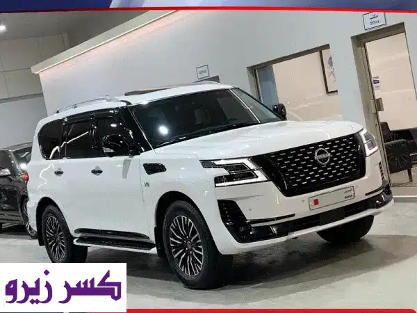 نيسان باترول بلاتينيوم 2022 أبيض: فخامة وأداء لا...