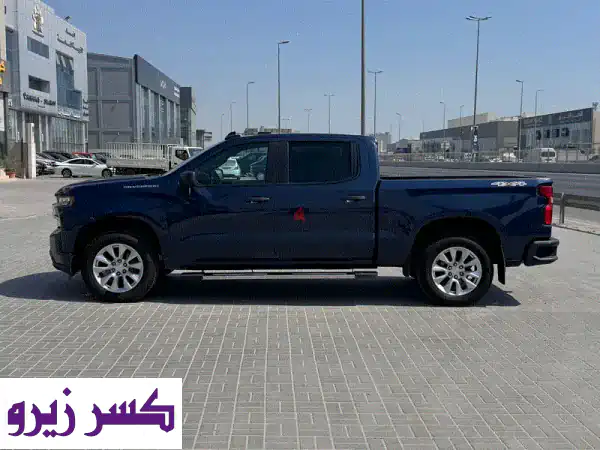 شيفروليه سيلفرادو 2022 أزرق: قوة أمريكية (U.S Specs) ومواصفات مميزة للبيع في البحرين!