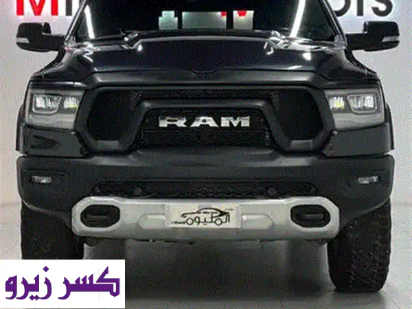فرصة لا تُعوّض: دودج رام بيج هورن 2022 وارد خليجي - أبيض نظيف، مواصفات كاملة، حادث بسيط!