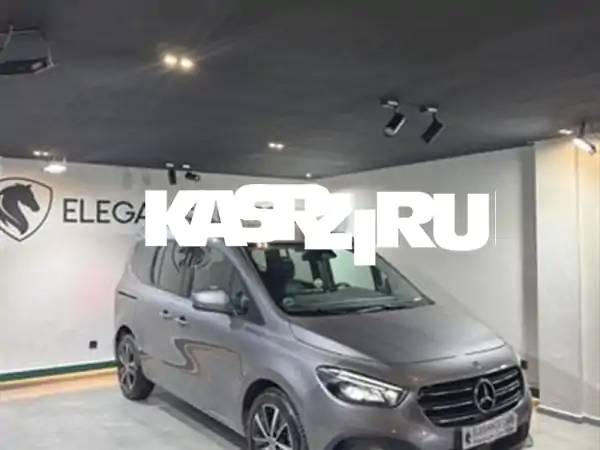 امتلك الرفاهية: مرسيدس بنز T180 d Elegance 2022 للبيع...