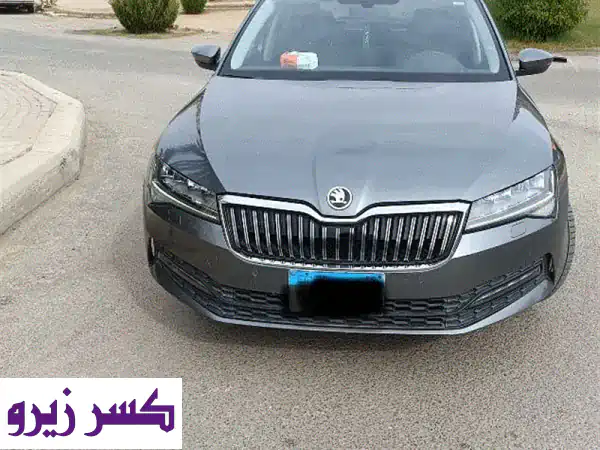 سكودا سوبرب 2022 رمادي | فابريكة بالكامل | صيانة توكيل |...