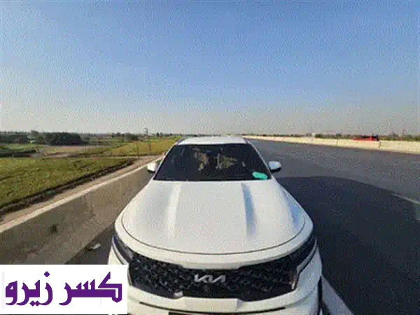 فرصة لا تعوض! كيا سورينتو 2022 أبيض | 6 مقاعد فابريكة | SUV عائلي فاخر للبيع