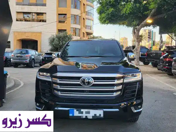 تويوتا لاند كروزر VX 2022 أسود - قوّة، أناقة، وموثوقية...