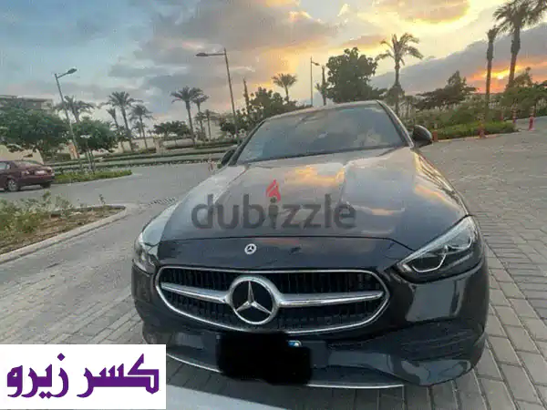 مرسيدس بنز C180 موديل 2022 -  الأسود الأنيق ينتظرك!