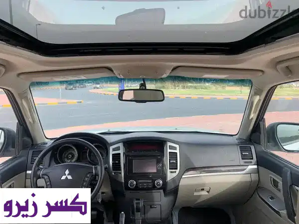 ميتسوبيشي باجيرو 2022 بيضاء - بحالة ممتازة! فرصة لا تُفوّت!