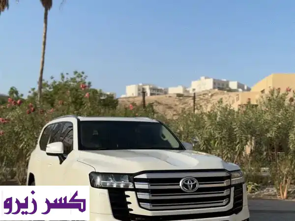 تويوتا LC 300 GXR 7 Supreme 2022 -  فخامة وقوة على الطريق!