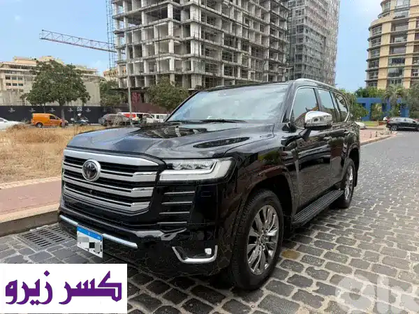 تويوتا لاند كروزر VX 2022 - كالجديدة! (1800 كم فقط!)