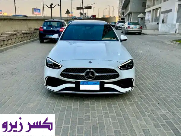 مرسيدس بنز C180 موديل 2022 - بيضاء لامعة، بحماية كاملة! ✨
