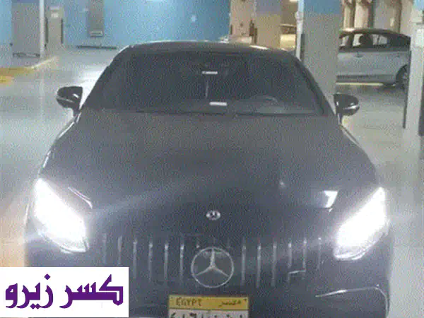 مرسيدس بنز GLC 250/200 2022 -  فرصة ذهبية!  (51 ألف كم فقط - صيانة توكيل)