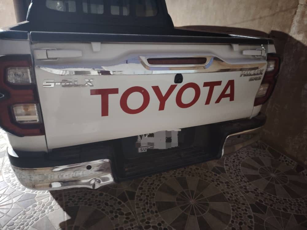 هايلوكس 2021