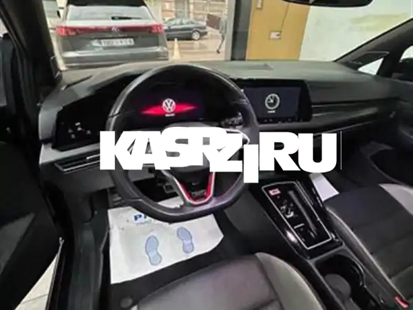 جولف 8 بنزين GTi تم تخليصها جمركياً