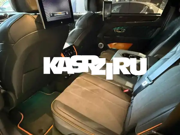 بنتلي بنتياجا هايبرد بلاك إيديشن