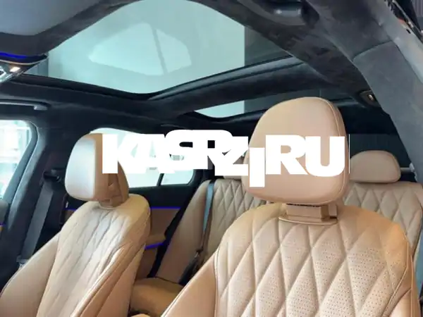 مرسيدس بنز الفئة E 300 DE هجينة 2026