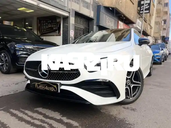 مرسيدس بنز الفئة A 220 موديل 2025 | عداد 4000 كم فقط |...
