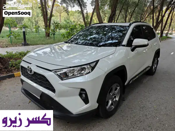 Toyota RAV42025 Mid Option – 9200 KM Only – Under Warranty – Sunroof – Agency Maintained  (