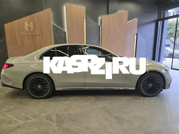 مرسيدس E 300 de 4MATIC AMG 2026: الفخامة الهجينة الجديدة كلياً بباك AMG