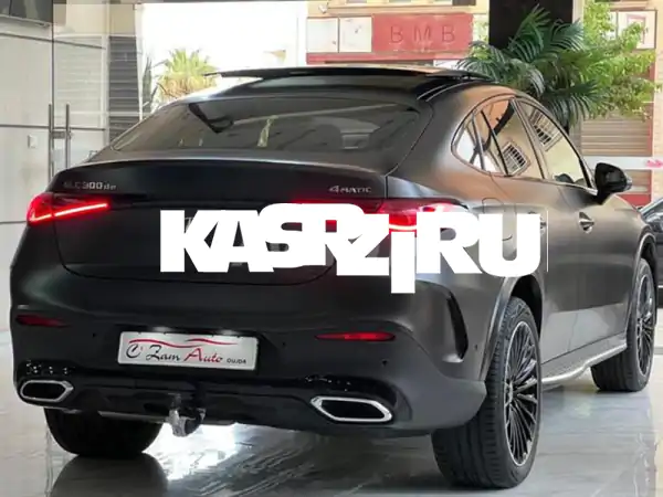 فرصة ذهبية! مرسيدس GLC 300 de ديزل هجين 2025 (جديدة لم تسجل) – فخامة وأداء استثنائي!