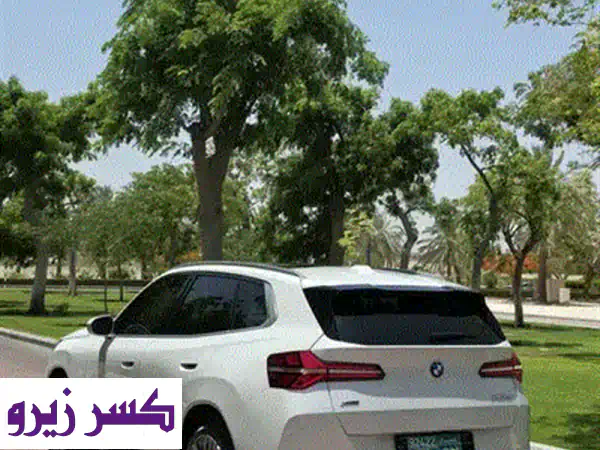 فرصة العمر: BMW X3 2026 الفئة الأقوى (30i) - كالزيرو 1500 كم! أبيض/بيج - مواصفات كاملة!