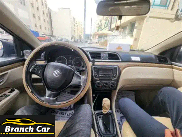 سوزوكي سياز موديل 2019، استمارة 6 أشهر، 358,000 كم، المحرك والقير والمكيف جميعها بحالة جيدة. السعر: