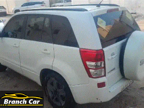 عرض سيارة سوزوكي جراند فيتارا 6 سلندر 4×4 موديل 2007، السعر 3000. موقع السيارة عجمان، البستان. ...