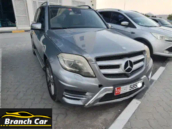 سيارة مرسيدس glk 350 موديل 2015 لون فضي. إنها سيارة قيادة مثيرة في كل مرة تقود فيها هذه السيارة ...