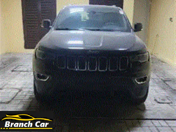 جيب موديل 2018 نظيف جداً، ماشي 95,000 كم، خليجي.