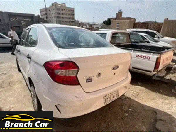 فورد فيجو موديل 2020، ممشى 184,000 كم، مفحوصة أمس وحالتها ممتازة. للبيع بسبب السفر، وقد تم تخفيض ...
