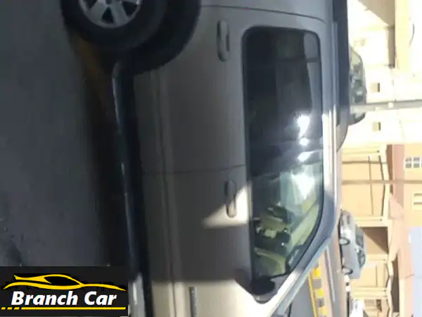 فورد إكسبلورر 2007 للبيع. السيارة بحالة جيدة وخالية من الحوادث. الجير والمكينة والمكيف كلها تمام.