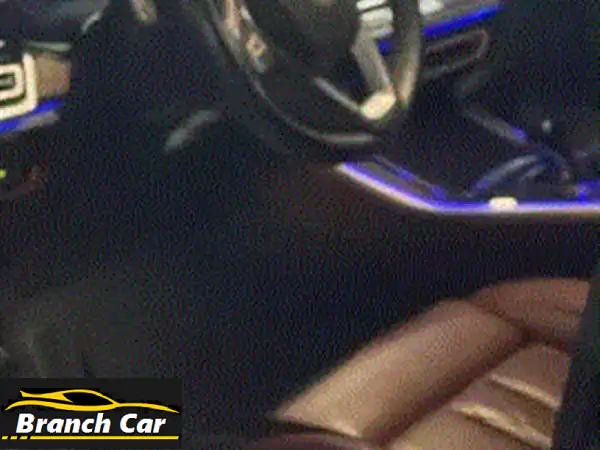استثنائية BMW: سقف بانورامي، مقاعد مدفأة ومهوّاة، ADAS ودفع رباعي - معاينة ميفيدا