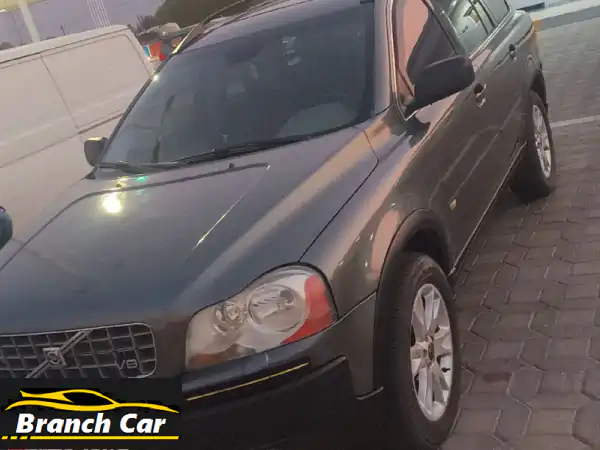 للبيع سيارة فولفو xc90 موديل 2005 بحاجة إلى إصلاح الماكينة. السيارة نظيفة، تايرات جديدة راكبة. ...
