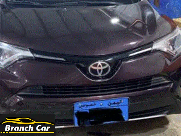 تويوتا ⁦⁦Rav4⁩⁩ فئة ⁦⁦XLE⁩⁩ موديل ⁦⁦2018⁩⁩ صالون عنابي
