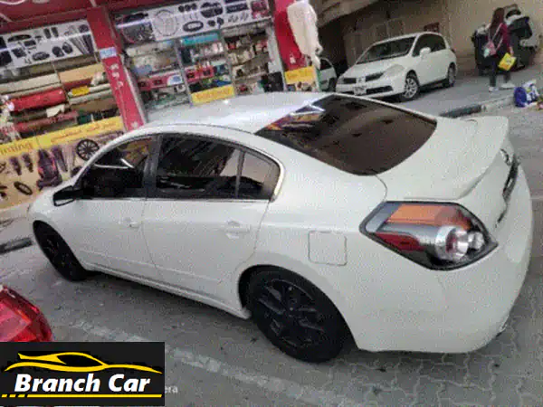 ألتيما 2011 سيارة نظيفة جداً. الهيكل والماكينة ممتازان، كل شيء بحالة ممتازة. سياراتومركبات