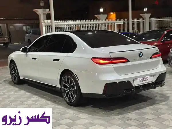 BMW 740i M Kit 2025 الفاخرة: وارد أمريكا، ضمان الوكالة، وبدون حوادث! | Scoop Cars